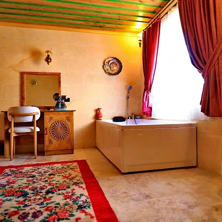 Hotel Sueleyman Cappadocia - Hot Air Balloon View *