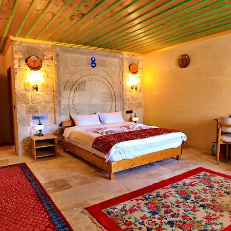 Hotel Sueleyman Cappadocia - Hot Air Balloon View Goreme